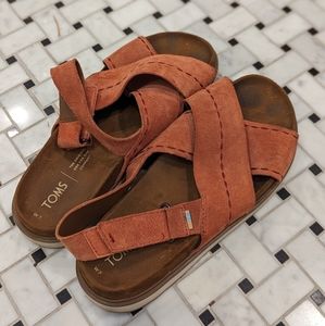 Toms Sandals Size 7, Salmon Pink and Tan